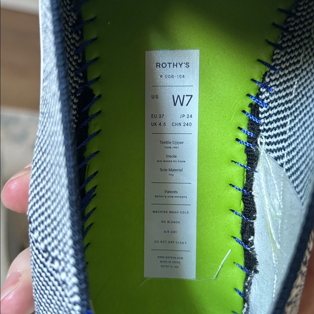 Rothy’s sneakers navy and white size 7 - Picture 7 of 7